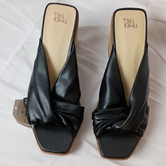 Time and Tru Platform Wedge Sandals – Women’s Size 6, Summer Shoes - Picture 3 of 8